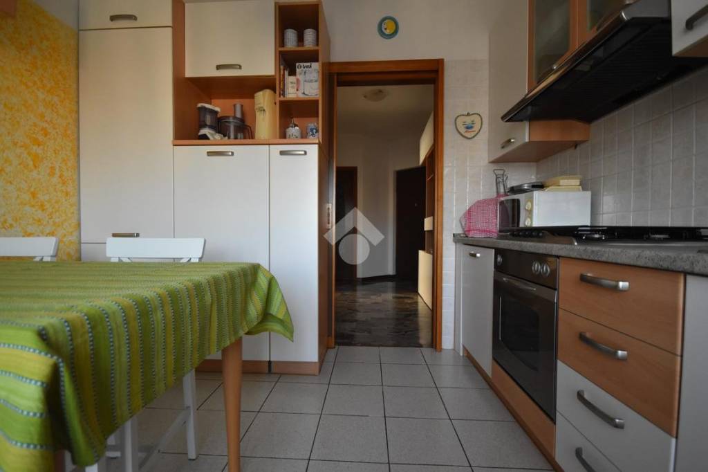 appartamento in vendita a Cantù in zona Vighizzolo