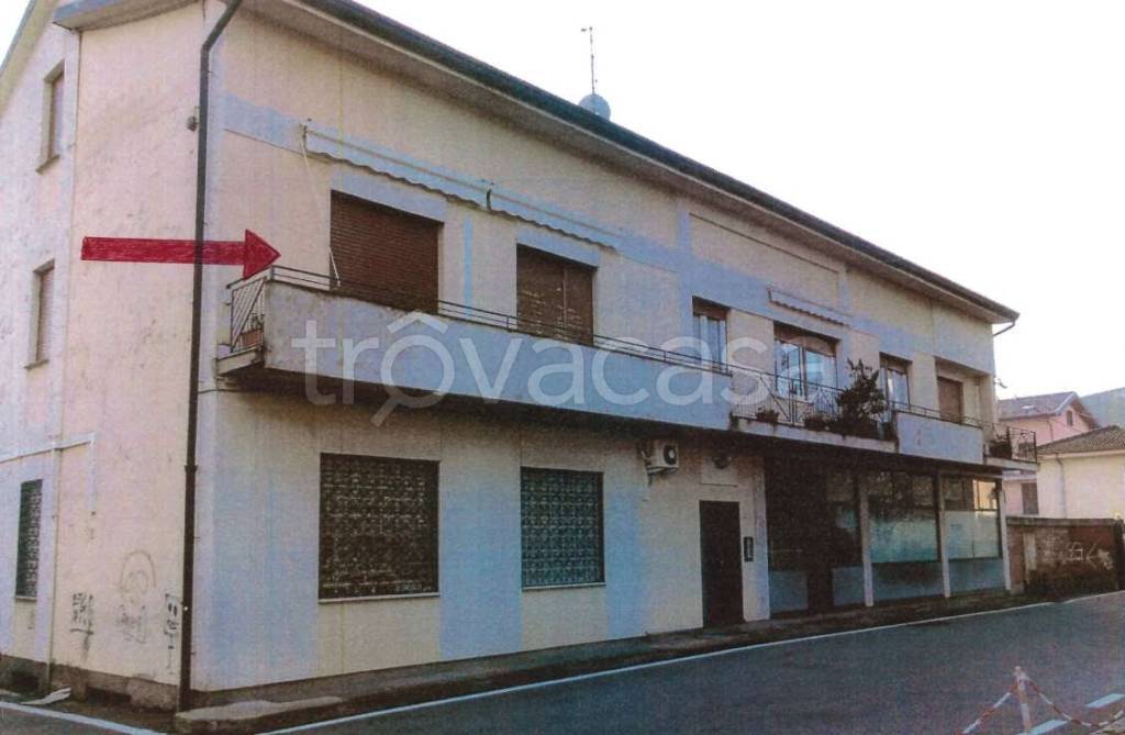 casa indipendente in vendita a Cantù