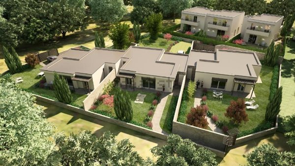 casa indipendente in vendita a Cantù