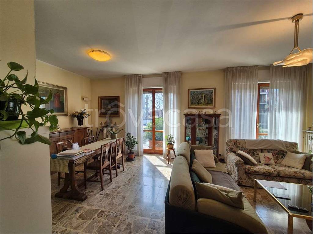 appartamento in vendita a Cantù