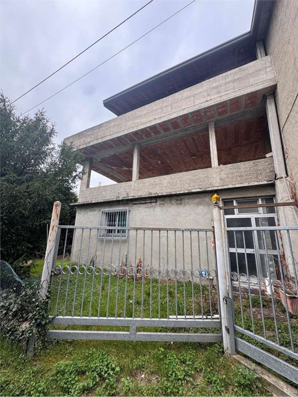 appartamento in vendita a Cantù in zona Vighizzolo