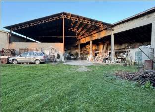 locale commerciale in vendita a Cantù