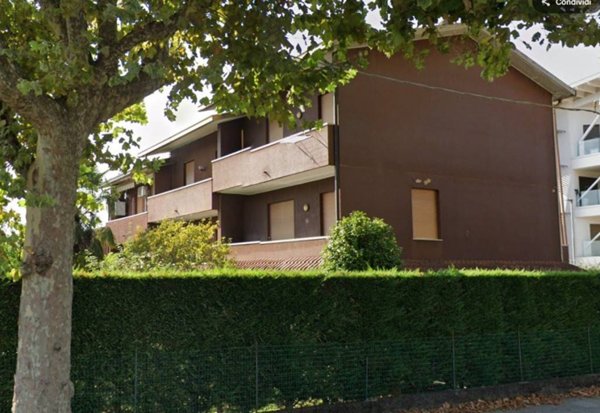 casa indipendente in vendita a Cantù in zona Vighizzolo