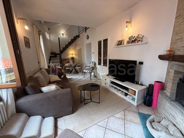 appartamento in vendita a Cantù in zona Vighizzolo