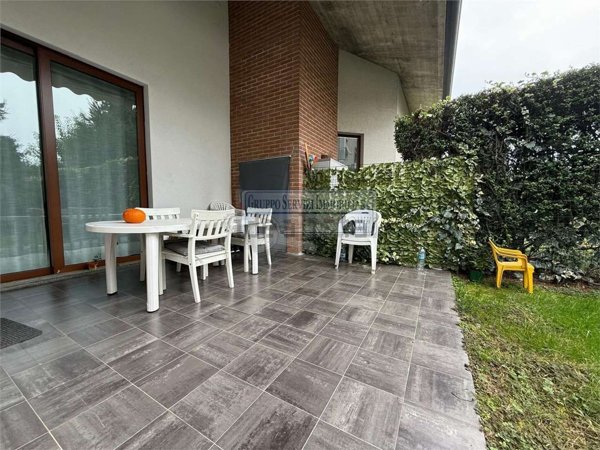 casa indipendente in vendita a Cantù