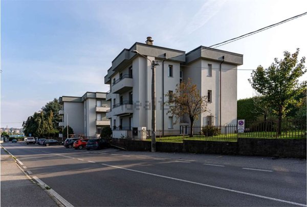 appartamento in vendita a Cantù in zona Vighizzolo