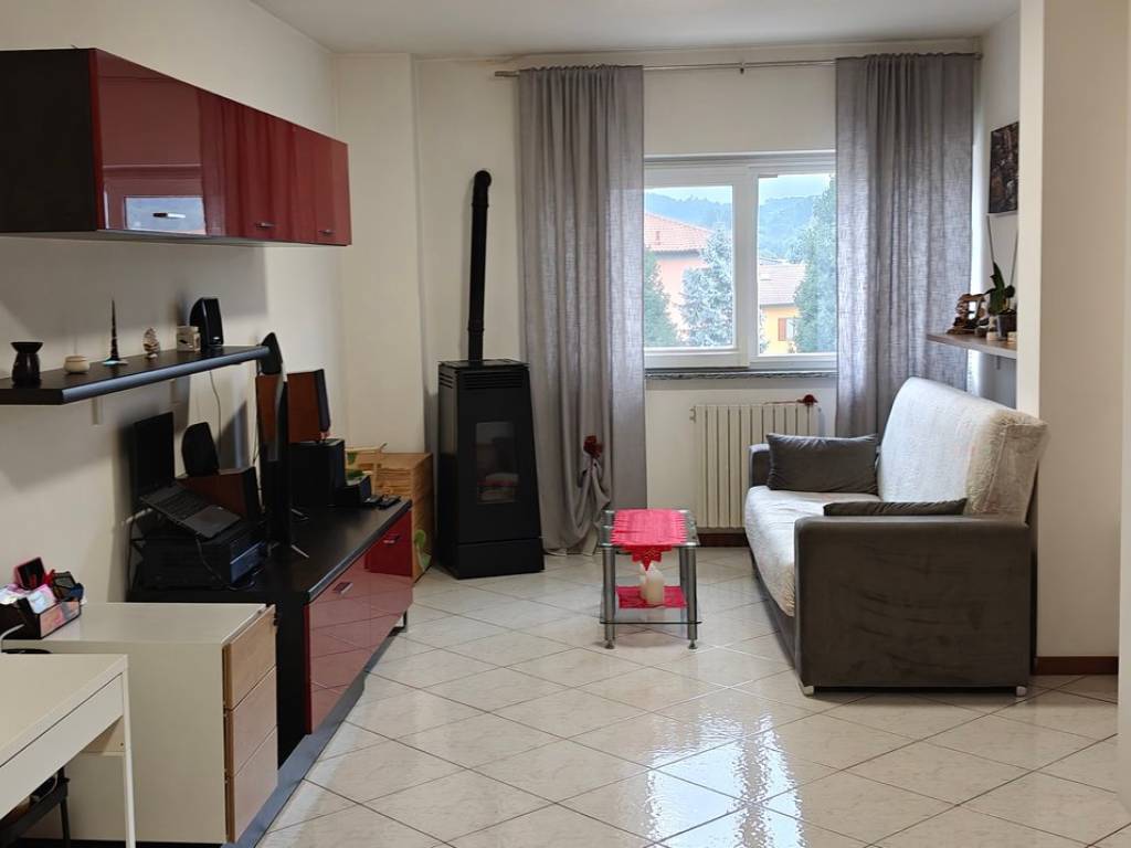 appartamento in vendita a Cantù in zona Cantù Asnago