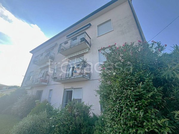 appartamento in vendita a Cantù in zona Vighizzolo