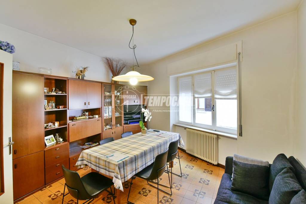 appartamento in vendita a Cantù in zona Cascina Amata