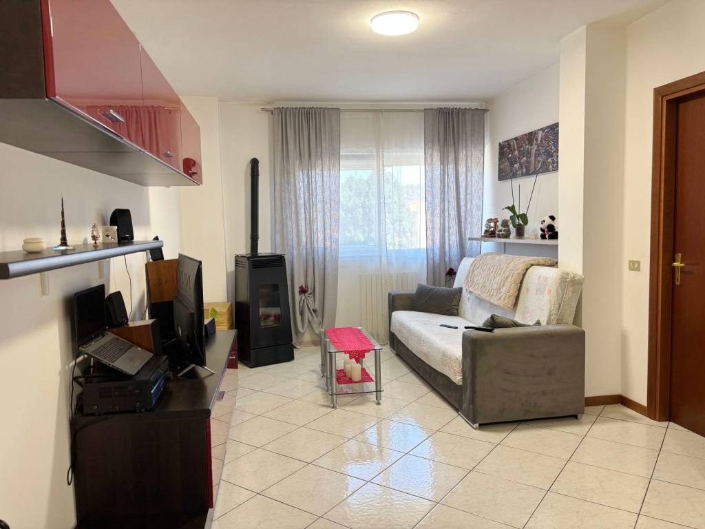 appartamento in vendita a Cantù in zona Cantù Asnago