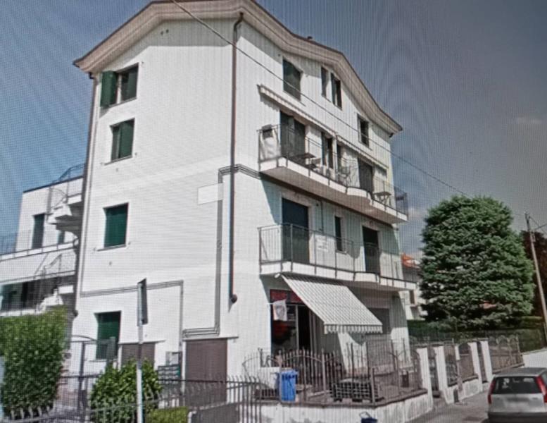 appartamento in vendita a Cantù in zona Vighizzolo