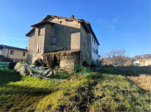 casale in vendita a Cantù