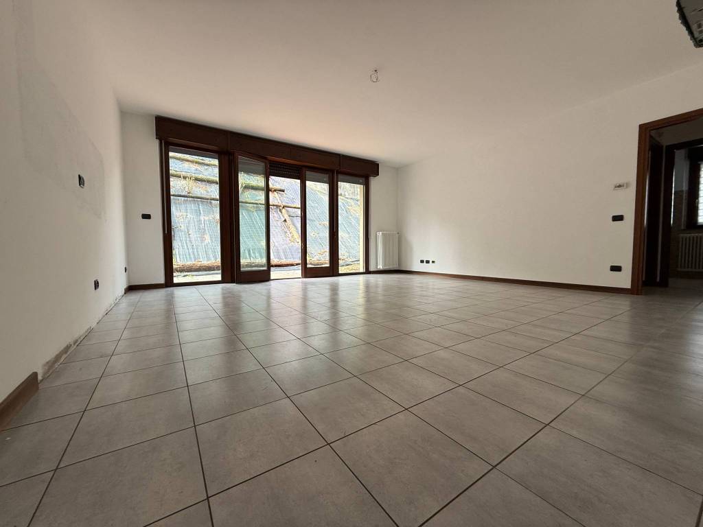 appartamento in vendita a Cantù in zona Vighizzolo