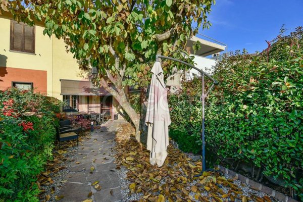 appartamento in vendita a Cantù in zona Vighizzolo