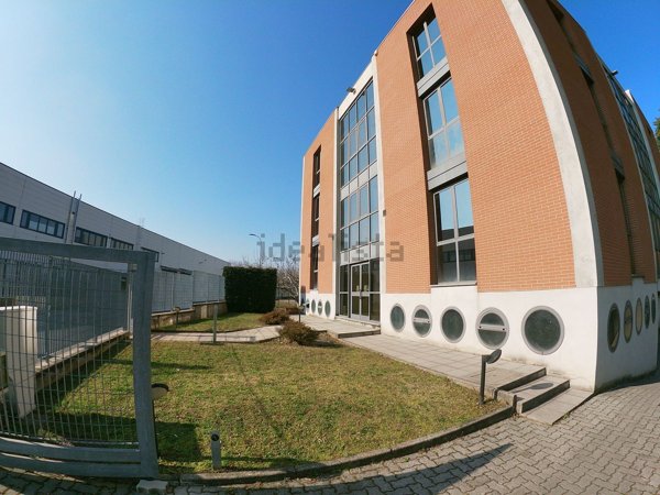 ufficio in vendita a Cantù