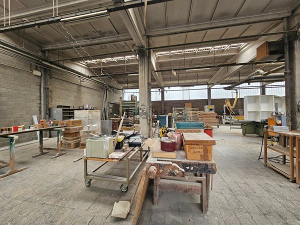 capannone in vendita a Cantù