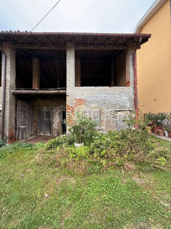 appartamento in vendita a Cantù in zona Vighizzolo