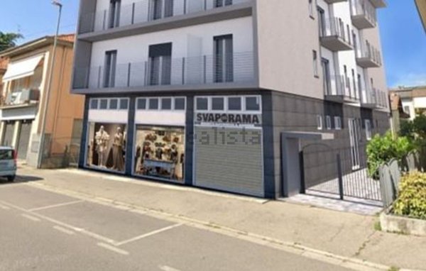 negozio in vendita a Cantù in zona Vighizzolo