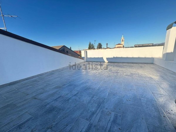 appartamento in vendita a Cantù in zona Cascina Amata