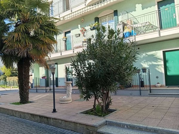 appartamento in vendita a Cantù in zona Vighizzolo