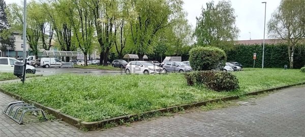 casa semindipendente in vendita a Cantù in zona Vighizzolo