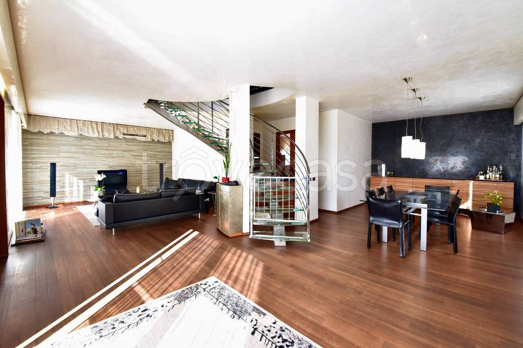 appartamento in vendita a Cantù