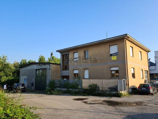 casa indipendente in vendita a Cantù