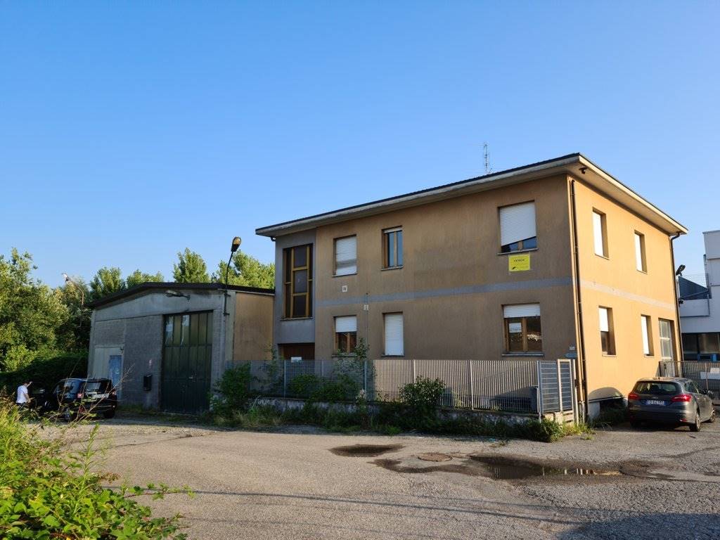 ufficio in vendita a Cantù