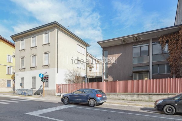 ufficio in vendita a Cantù