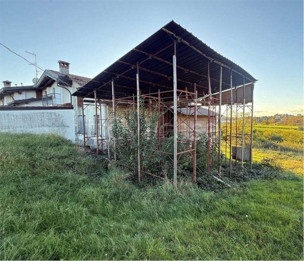 casa indipendente in vendita a Cantù