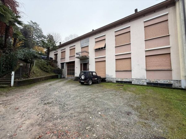 casa indipendente in vendita a Cantù