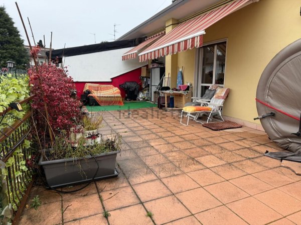 appartamento in vendita a Cantù in zona Vighizzolo