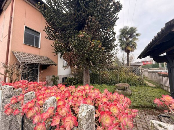 appartamento in vendita a Cantù