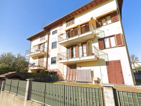 appartamento in vendita a Cantù in zona Vighizzolo