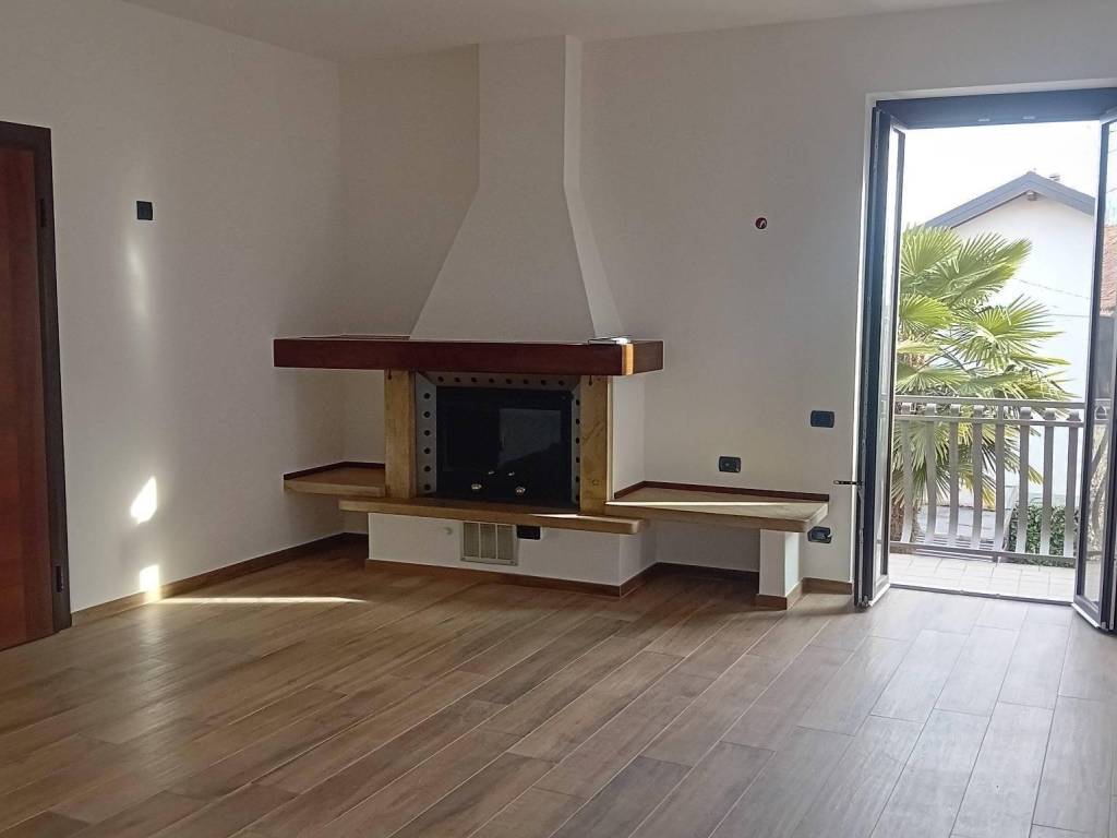 appartamento in vendita a Cantù in zona Vighizzolo