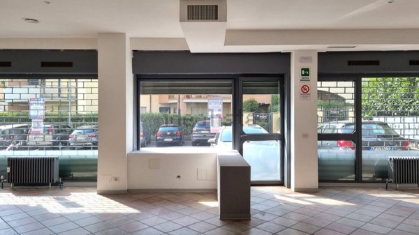 ufficio in vendita a Cantù