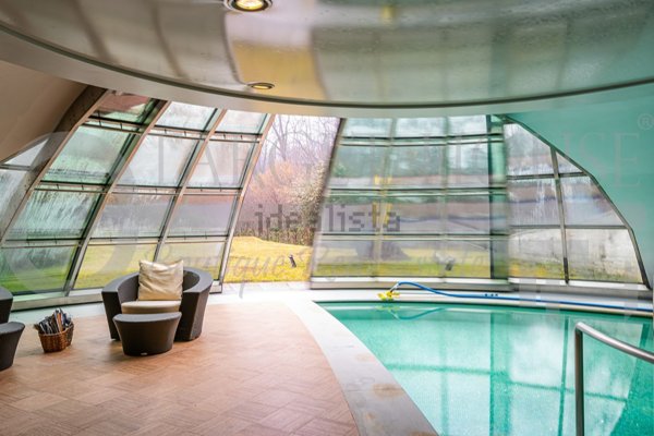 casa indipendente in vendita a Cantù