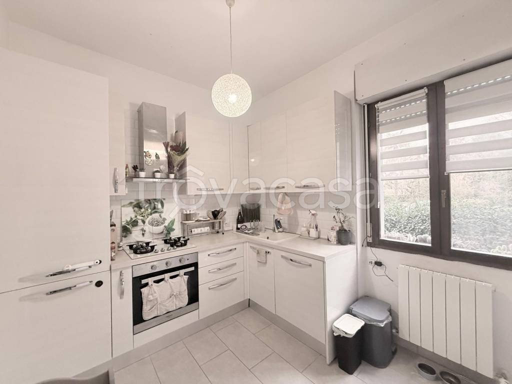 casa indipendente in vendita a Cantù