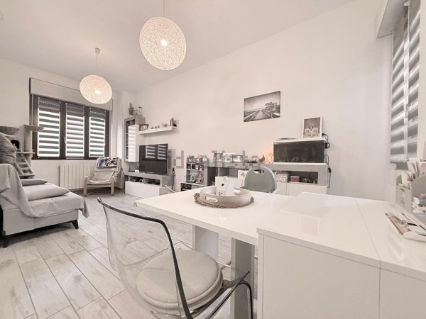 casa indipendente in vendita a Cantù