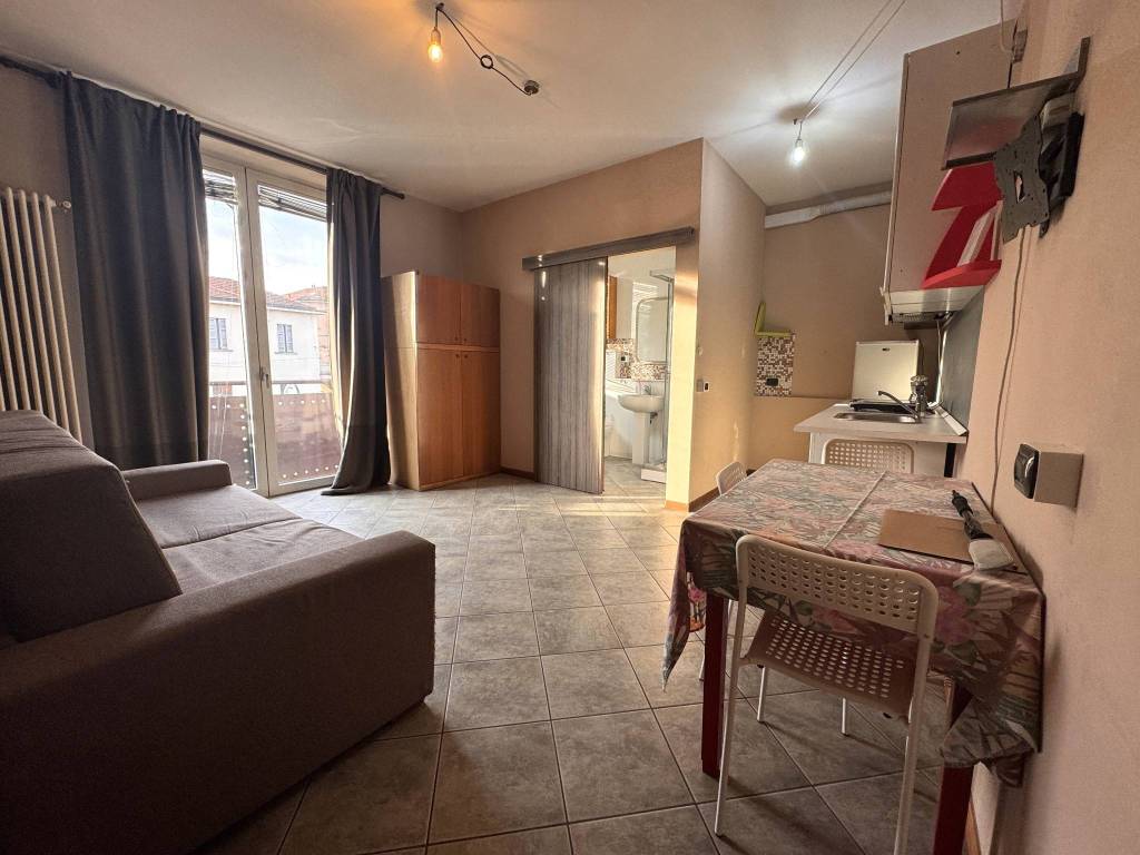 appartamento in vendita a Cantù in zona Cantù Asnago