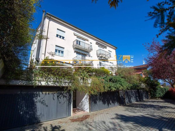 appartamento in vendita a Cantù in zona Vighizzolo
