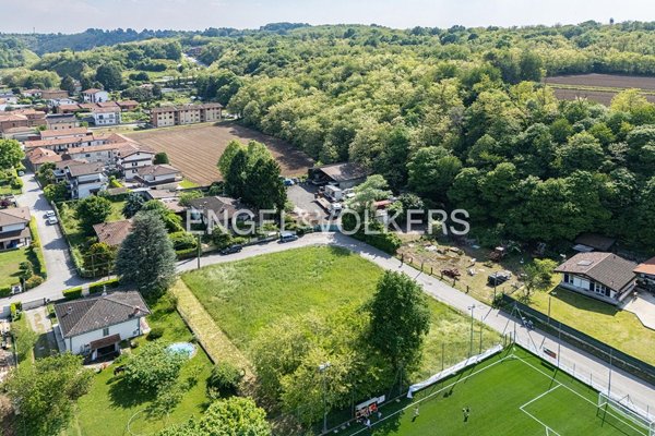 terreno edificabile in vendita a Cantù in zona Cantù Asnago