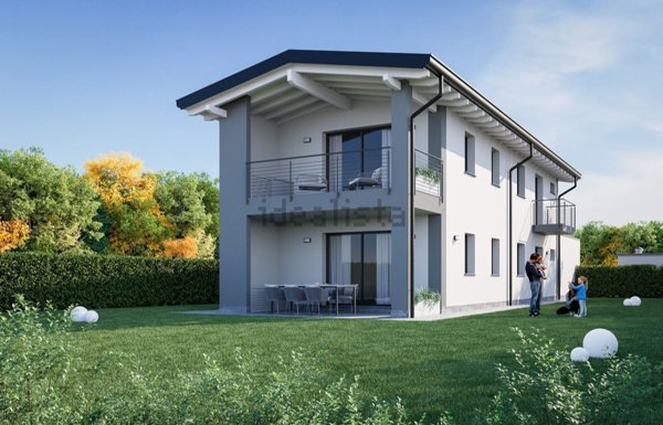 appartamento in vendita a Cantù in zona Cascina Amata