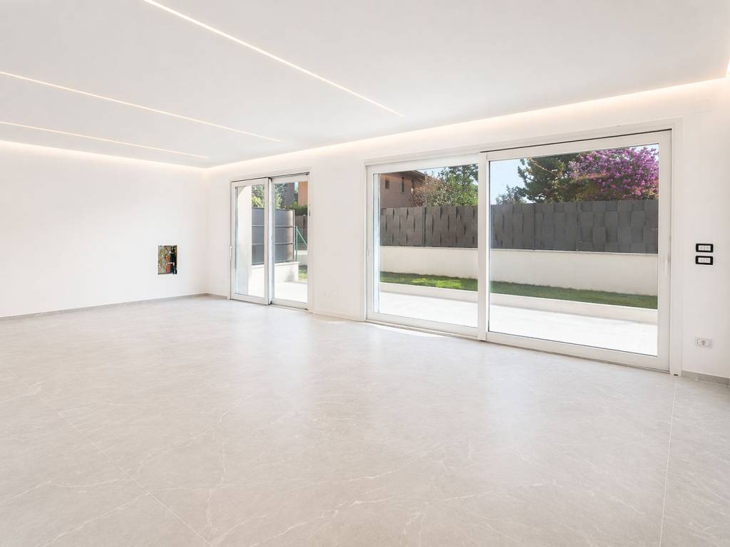 casa indipendente in vendita a Cantù