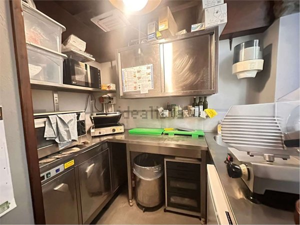 negozio in vendita a Cantù