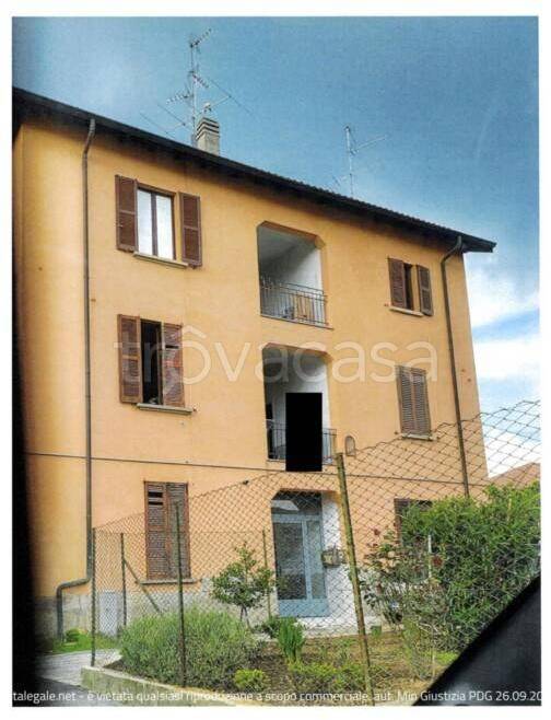 casa indipendente in vendita a Cantù in zona Vighizzolo