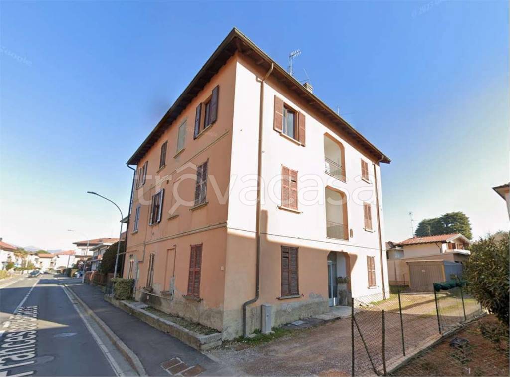 appartamento in vendita a Cantù in zona Vighizzolo