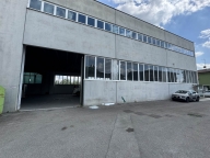 negozio in vendita a Cantù