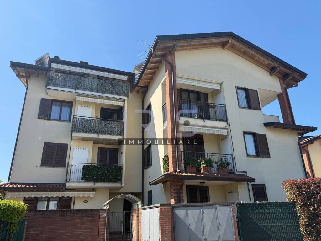 appartamento in vendita a Cantù in zona Vighizzolo