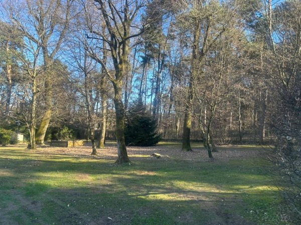 terreno edificabile in vendita a Cantù